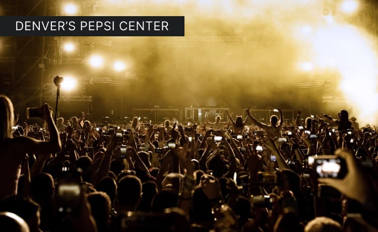 21,000 Screaming and Streaming Fans