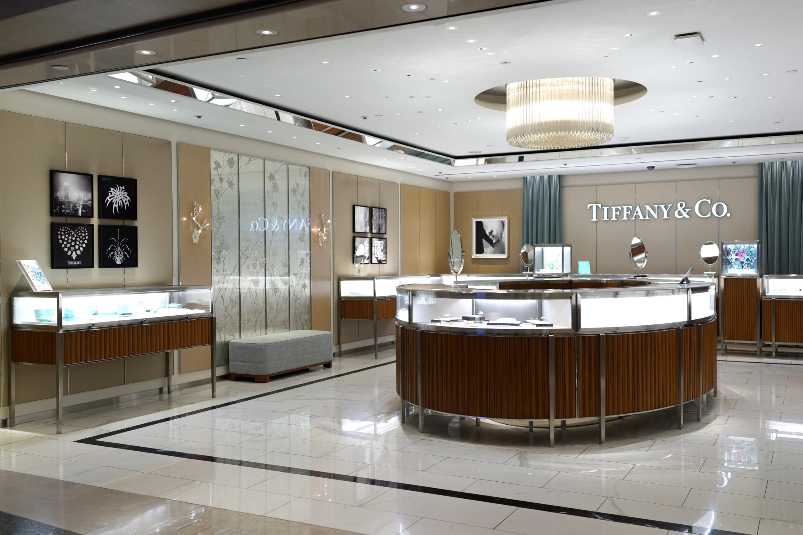 Flawless Customer Service at Tiffany & Co. with Wilson Connectivity